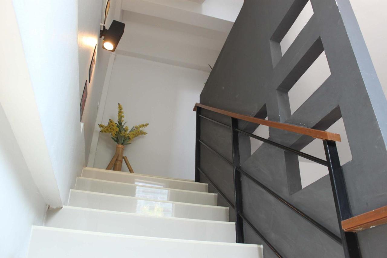 Bunk Boutique Cnx Hostel Τσιάνγκ Μάι Εξωτερικό φωτογραφία