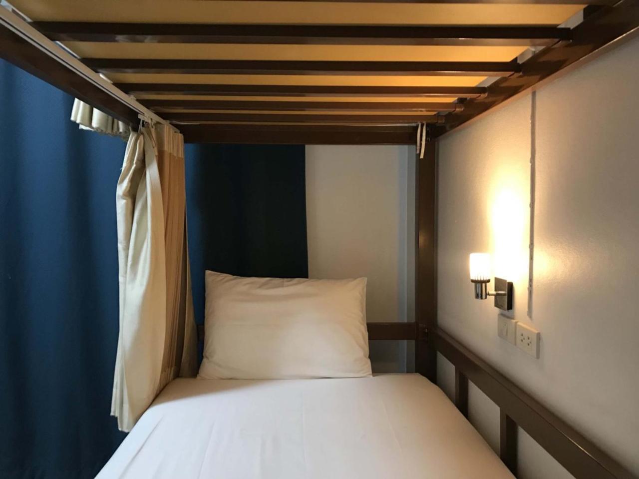 Bunk Boutique Cnx Hostel Τσιάνγκ Μάι Εξωτερικό φωτογραφία